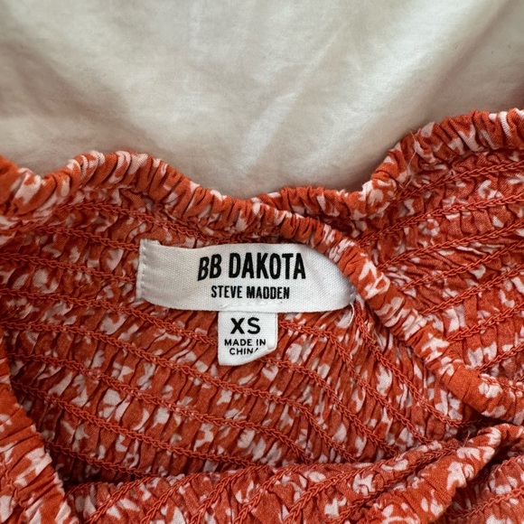 Off the shoulder XS top - Picture 4 of 4